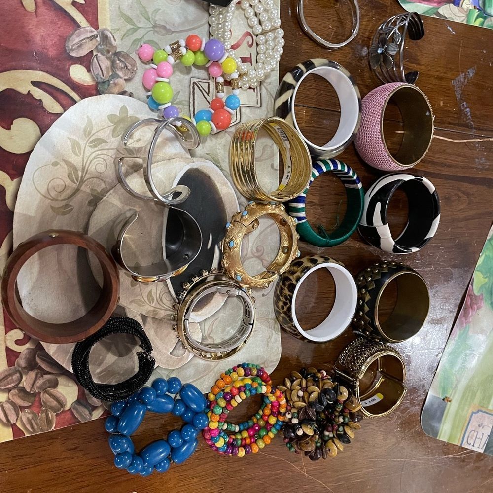 Beautiful Bancals In Good Condition 40 Dollars